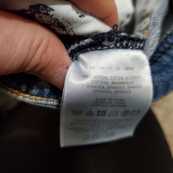 PILCRO and the Letterpress Conservative Jean Shorts - Picture 11 of 11